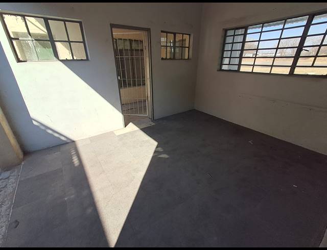 M² WORKSHOP TO LET IN NOLDICK